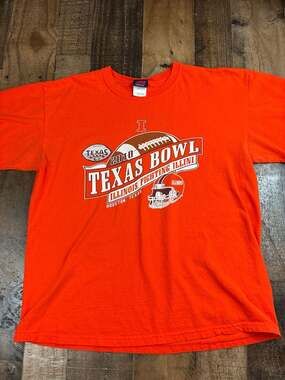 Vintage 2010 Texas Bowl Illinois Fighting Illini Orange T-Shirt Size Large